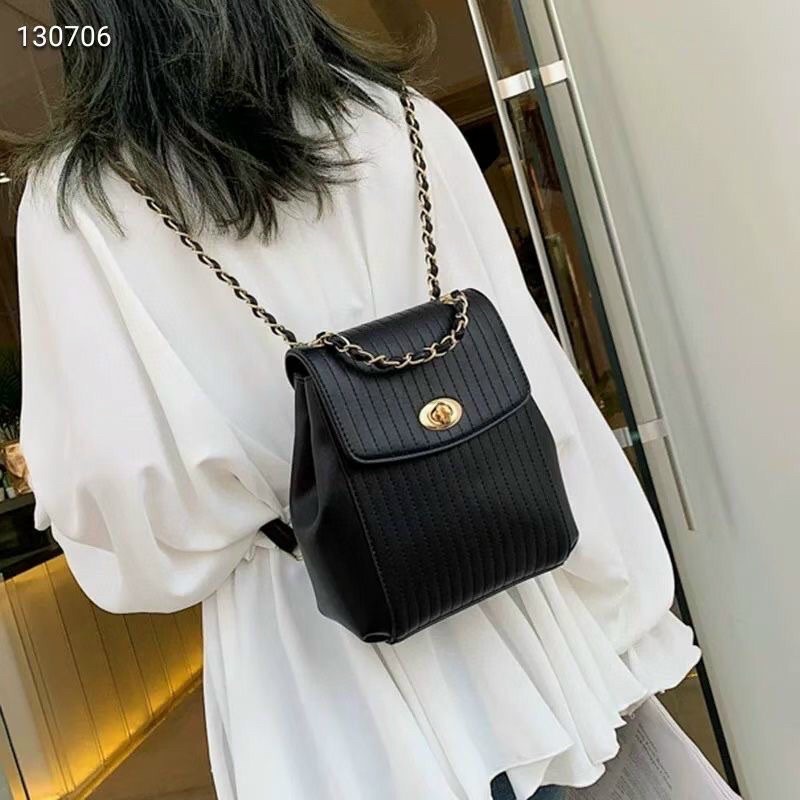 Balo Coach da thật trần chỉ dập phồng trẻ trung
