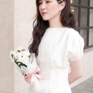 Váy trắng xinh