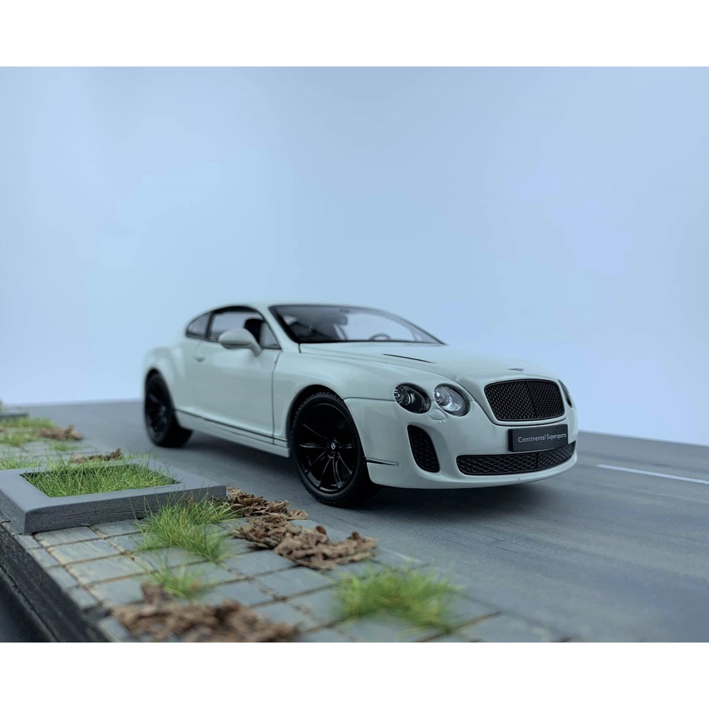 Xe mô hình Bentley Continental Supersport tỉ lệ 1:24 Welly