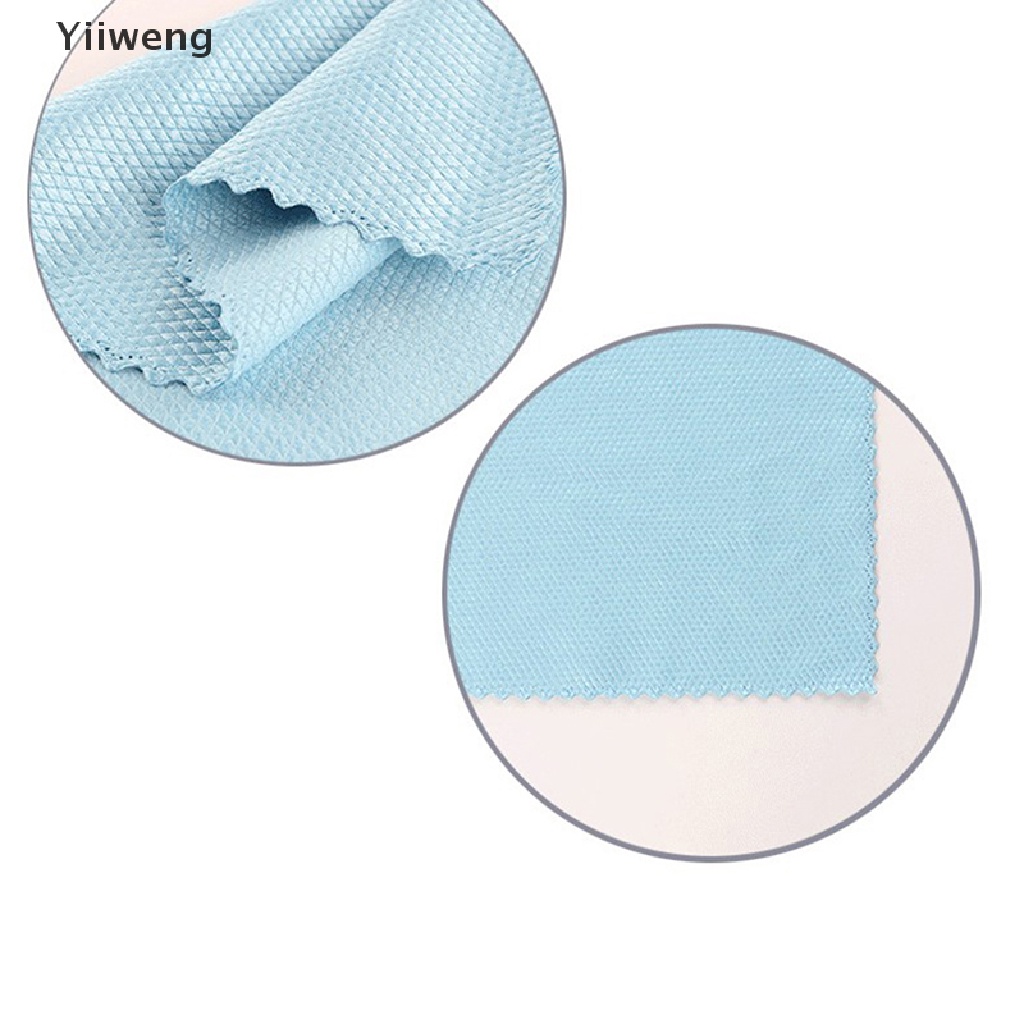 1 khăn lau kính hình vảy cá