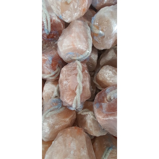 Đá liếm cho bò, dê  làm từ đá muối Himalaya sỉ tận gốc. Viên 2.4-3.3kg