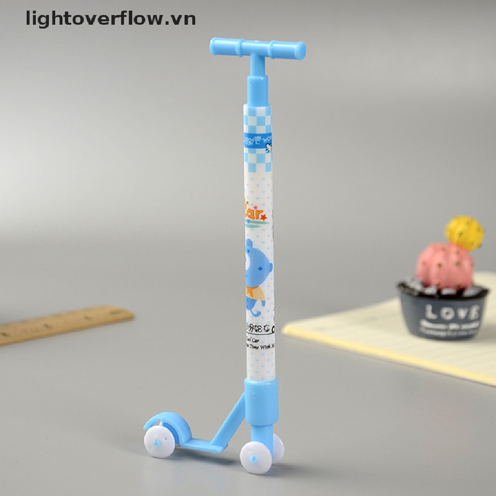1 Bút Bi Hình Chiếc Xe Scooter Dễ Thương