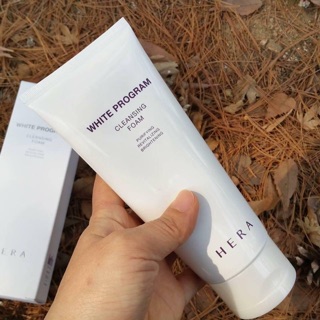Sửa rửa mặt Hera White Program Cleansing Foam 