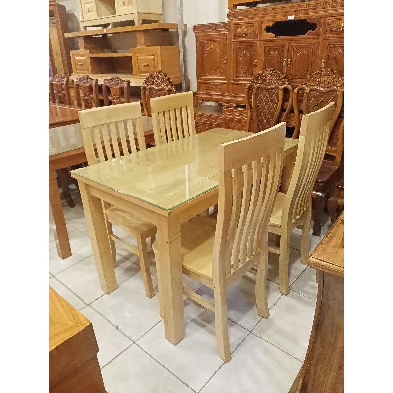 Bàn Ăn 4 Ghế gỗ Sồi màu tự nhiên giá 4tr100 0976696567