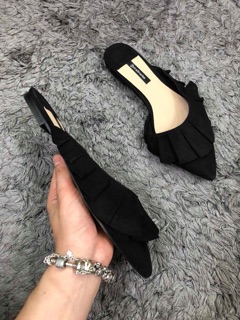 DÉP BỆT STRADIVARIUS AUTH