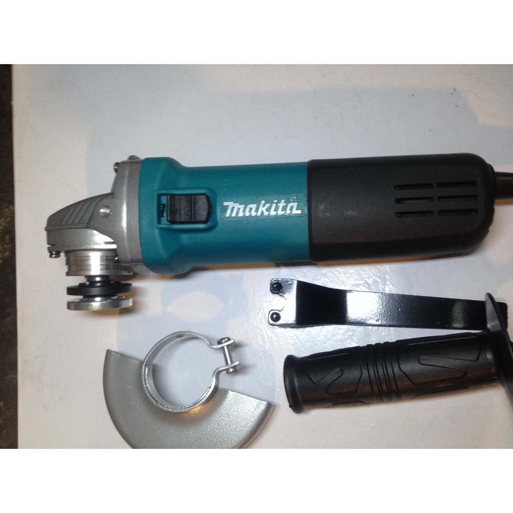 MÁY CẮT MAKITA  9558HN - 125MM  980W