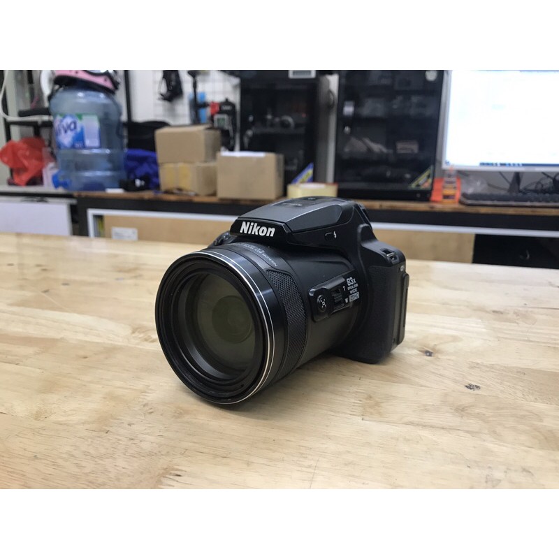 Máy Ảnh Nikon P900