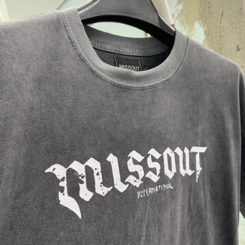 Áo thun unisex missout  MST Wash Xám Logo Mít áo thun tay lỡ nam nữ unisex Full tag Kun Shop | BigBuy360 - bigbuy360.vn