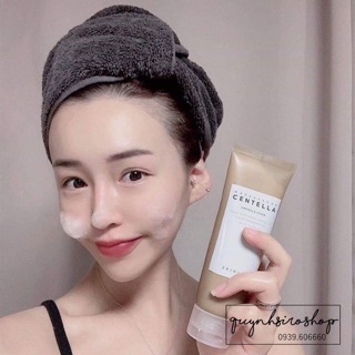 SỬA RỮA MẶT MADAGASCA SKIN1004 - 125ML