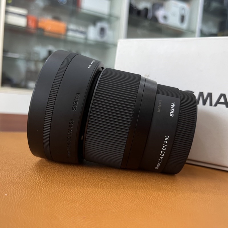 Ống kính Sigma 56 f1.4 like new 99%