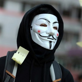 Mặt nạ Hacker Anonymous hóa trang màu trắng chất liệu an toàn