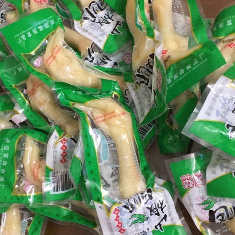 1 thùng 210 chân gà trắng ít cay