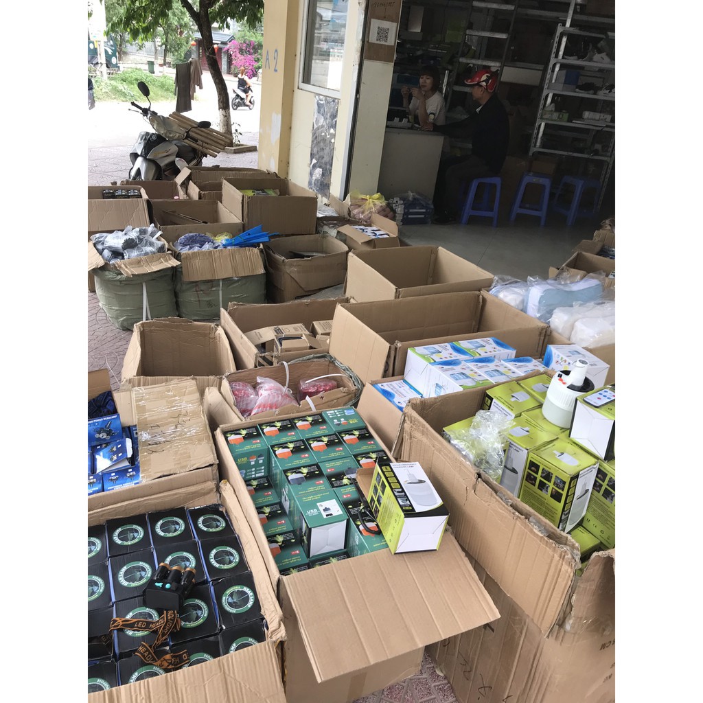 [ SIÊU RẺ ] Bóng đèn 100W tích điện năng lượng mặt trời 100W siêu sáng | BigBuy360 - bigbuy360.vn