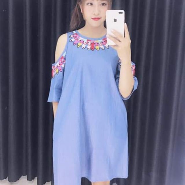 Áo chữ A dáng xuông