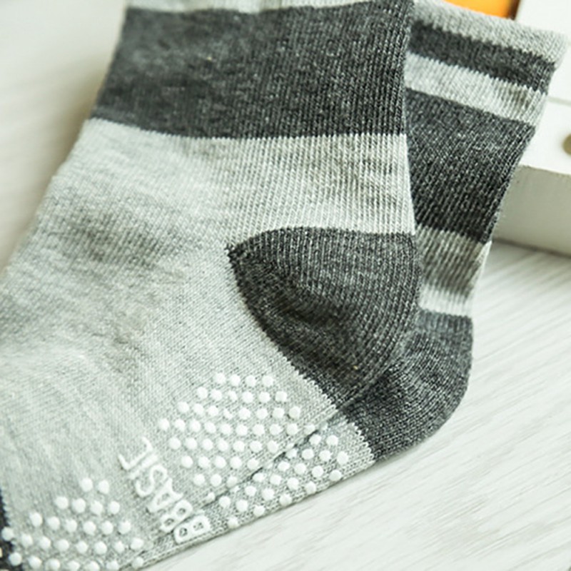 Bộ 12 đôi tất cotton chống trượt
