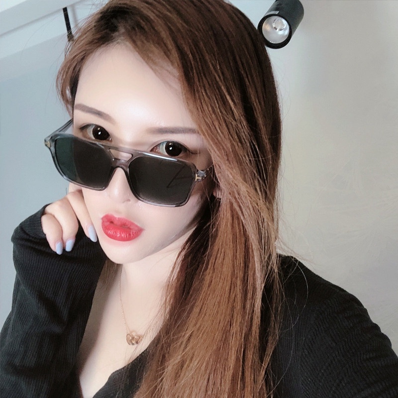 Kính Mát Gọng Vuông Chống Tia UV 400 Phong Cách Cổ Điển Dành Cho Cả Nam Và Nữ