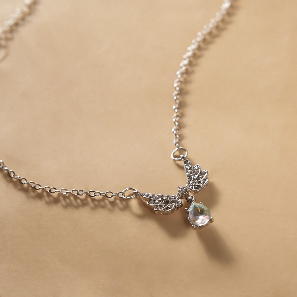 Vòng cổ Hình Cánh Thiên Thần Đính Đá Sang Trọng Cho Nữ