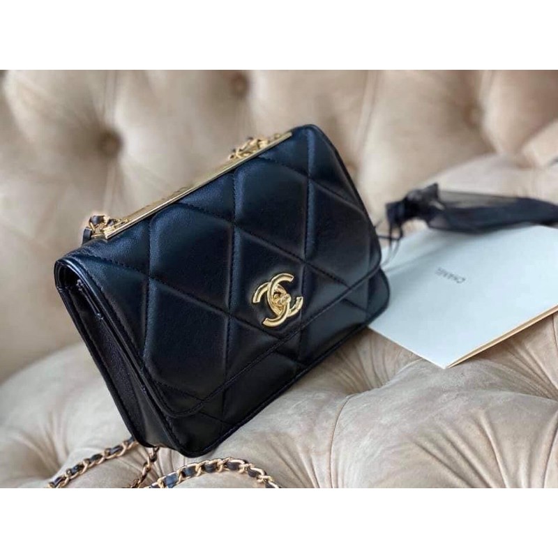 Túi Đeo Chéo X Nẹp Sắt size 19cm