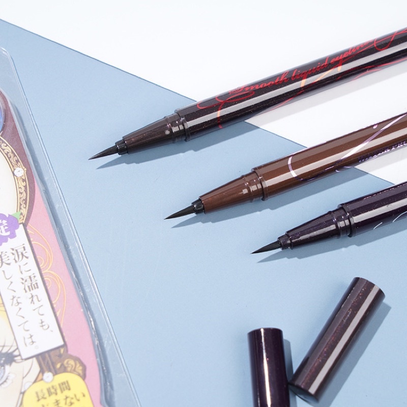 Bút Kẻ Mắt Nước Kiss Me Heroine Chống Nước , Không Trôi, Không Lem Đầu Bút 0.1mm