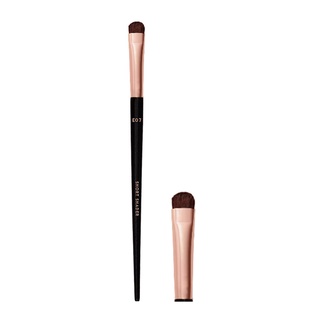 Cọ Tán Phấn Mắt Ngắn Vacosi Short Shader Brush E07