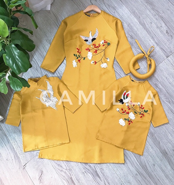 Áo dài gấm cho mẹ