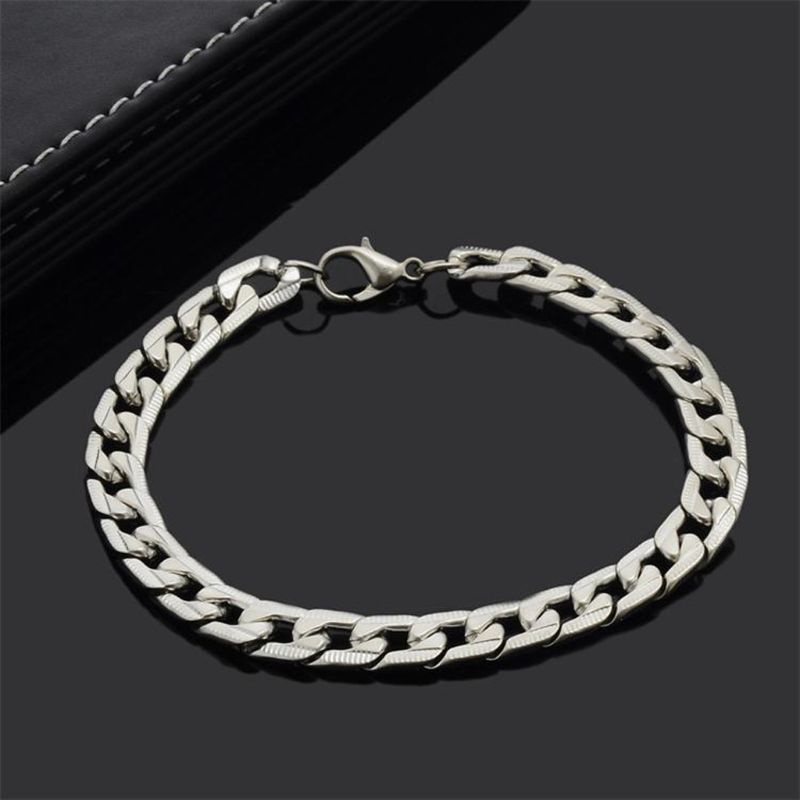 Vòng Tay Dạng Xích Bằng Thép Không Gỉ Rộng 9mm Dành Cho Nam