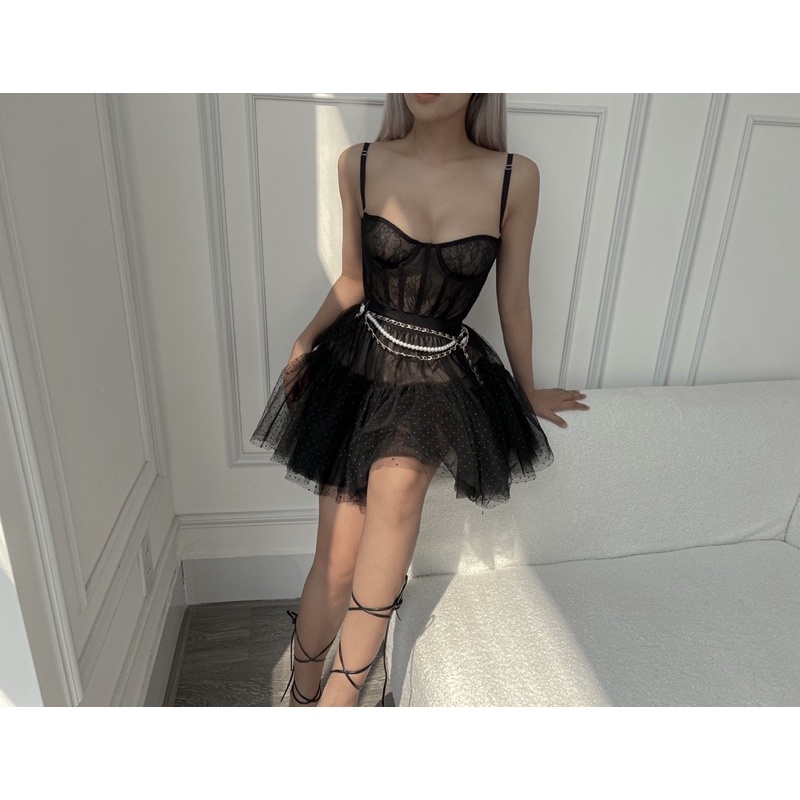 Áo Corset Ren Đen - Chân Váy Chấm Bi