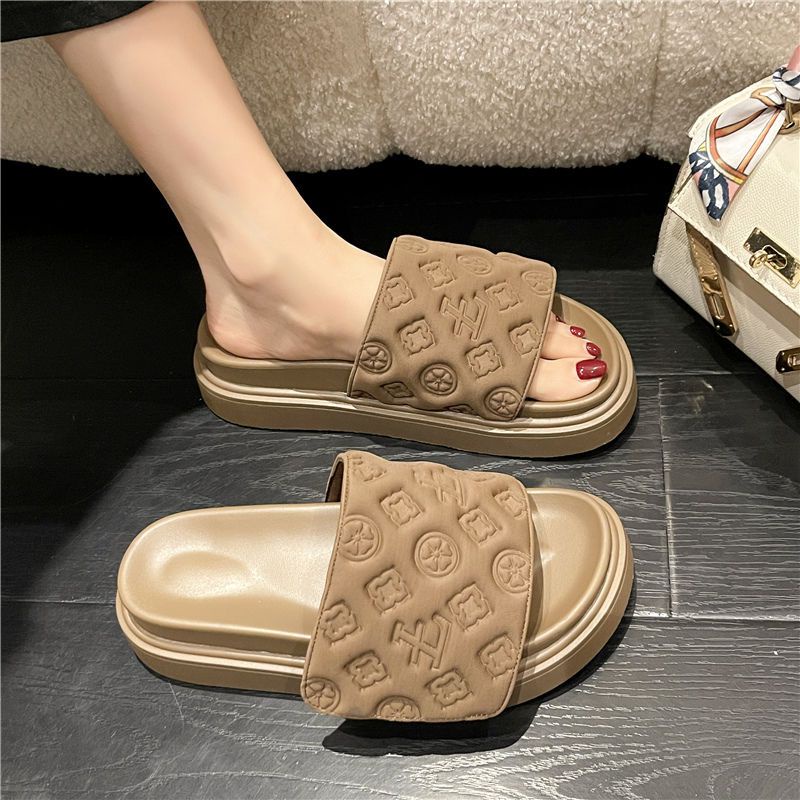 Dép Quai Ngang Đế Dày Chống Trượt Thời Trang Mùa Hè Dễ Phối Đồ Cho Nữ