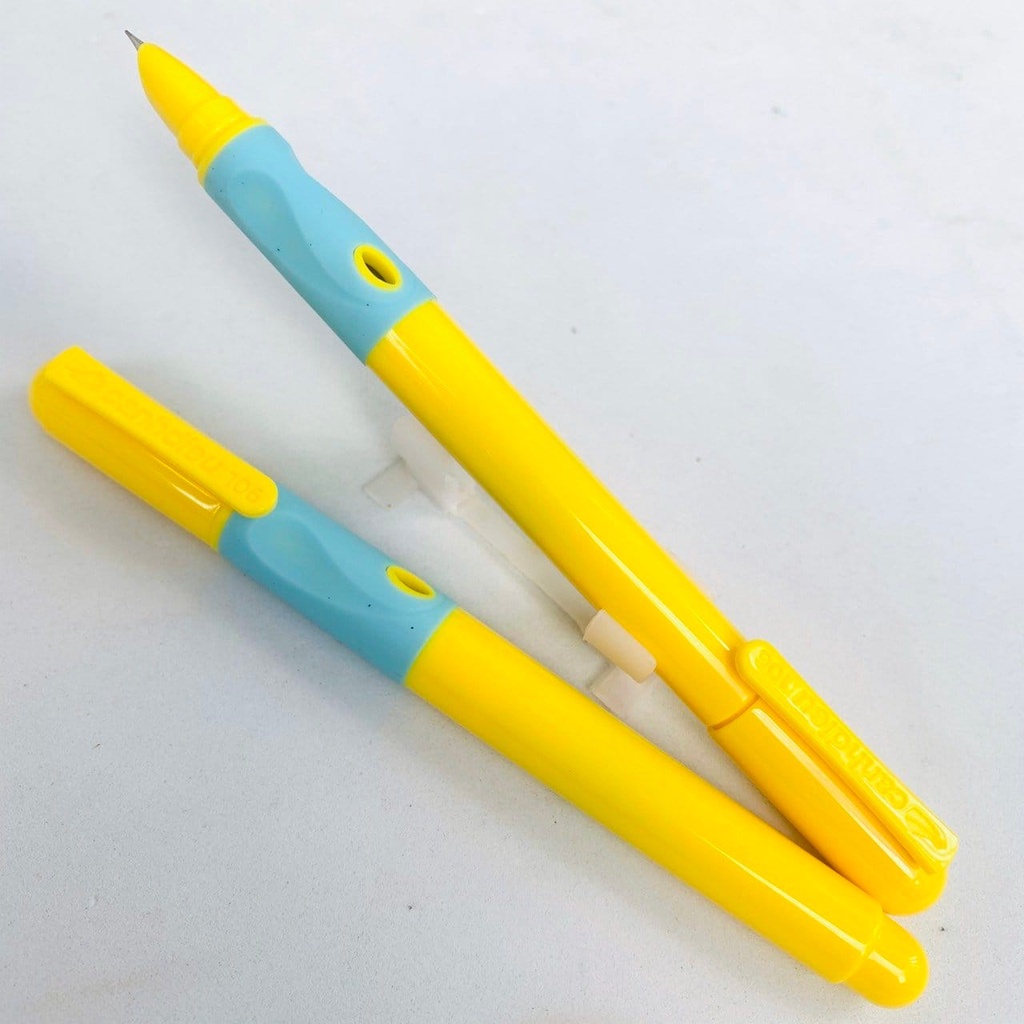 Bút mực cho bé, bút máy luyện chữ đẹp CÁNH DIỀU 106 có định vị cho học sinh từ lớp 1 đến 5, ngòi kim tinh nét tròn đều.