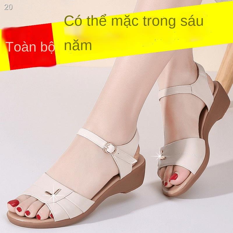 Da thật mùa hè mới chống trượt đế gân bò mẹ dép nữ bệt gót giày phụ cỡ lớn cho người trung niên và cao tuổi