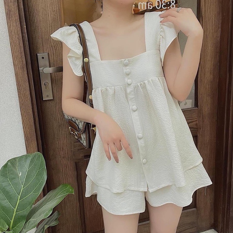 Set Bộ Xốp Áo Cổ Vuông Tay Xếp Ly Cánh Tiên Đính Cúc Dọc Kèm Quần Short Cạp Chun Thoáng Mát