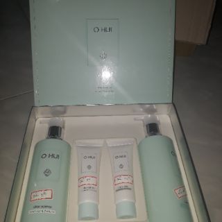 Set dầu gội + dầu xả OHui Clear Science
