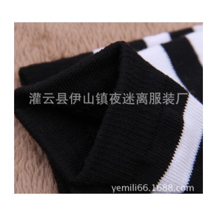 Vớ thun 3 sọc cosplay nữ sinh Nhật Bản vải siêu đẹp ôm chân C3013 | BigBuy360 - bigbuy360.vn