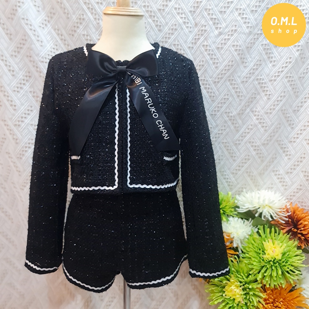Set tweed đen áo khoác ngắn phối quần short trẻ trung