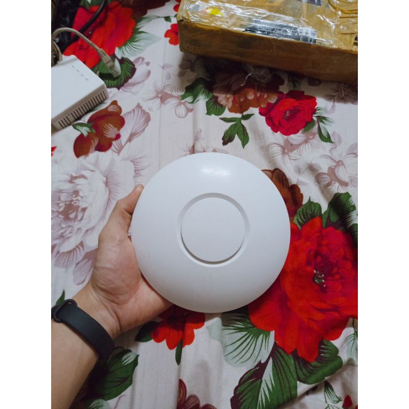 Bộ phát wifi AP AC Lite 100user