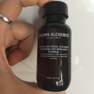 Sữa rửa mặt Grown Alchemist Gentle Gel Facial Cleanser Geranium Leaf, Bergamot, Rosebud (50ml) - Ustralia