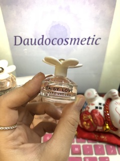 Nước Hoa Nữ Marc Jacobs Daisy Love Eau De Toilette 4ml