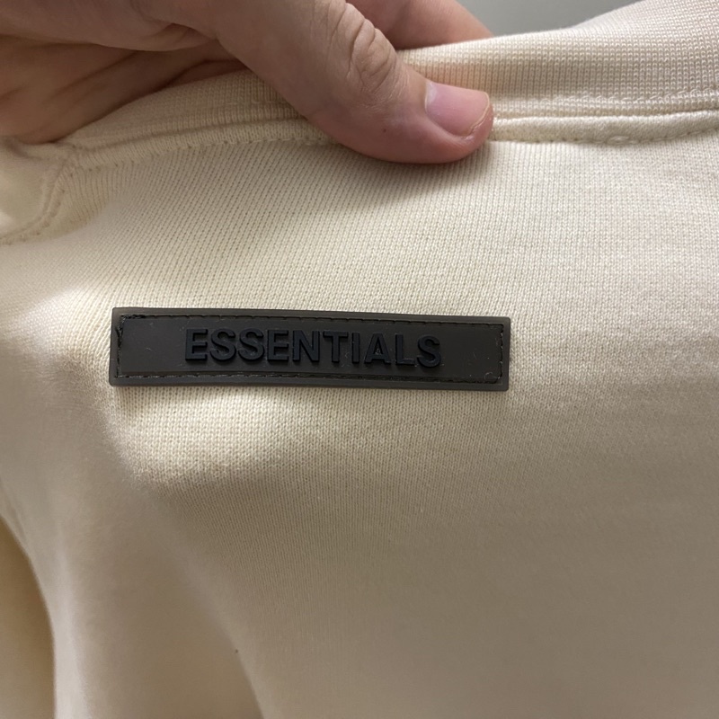 Áo sweater FEAR OF GOD FOG ESSENTIALS SS21 Cream cao cấp, Áo len form rộng ESSENTIALS chất liệu nỉ bông silicon oversize
