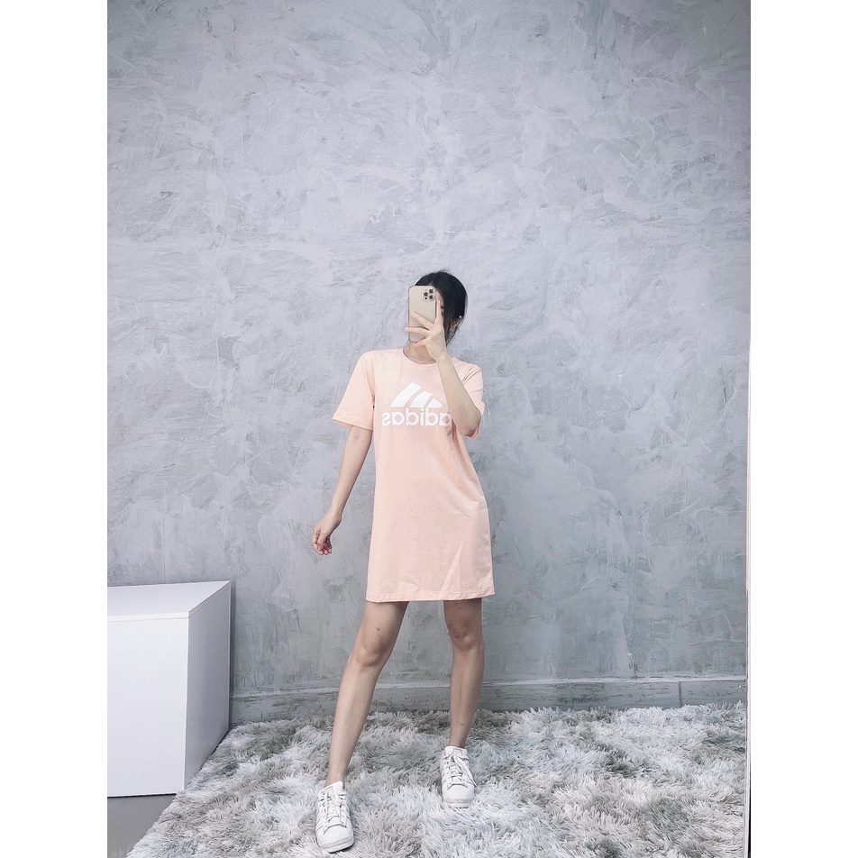 (HÀNG XUẤT XỊN) Váy / Đầm das hồng nhạt 1800 Essential Logo Dress PINK Made in Cambodia full tag code