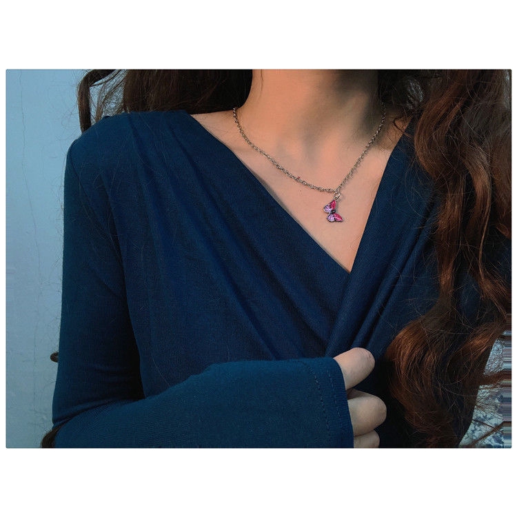 Dây chuyền hình bướm phong cách retro sành điệu