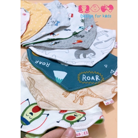 Yếm đeo cổ vải cotton xuất dư mềm mịn cho bé 0-5 tuổi