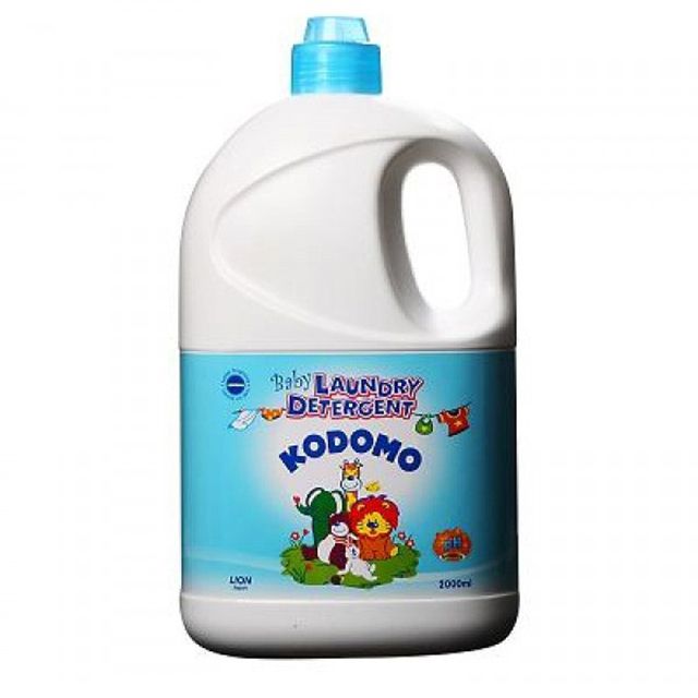 Dung dịch giặt tẩy/giặt xả Kodomo can 2000ml