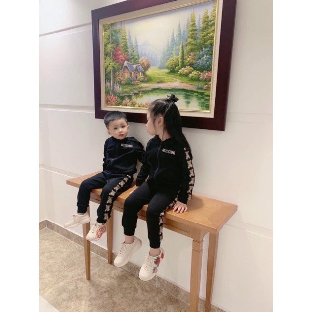 Xả Bộ gấu Mos anh em dài tay kèm mũ cho bé,