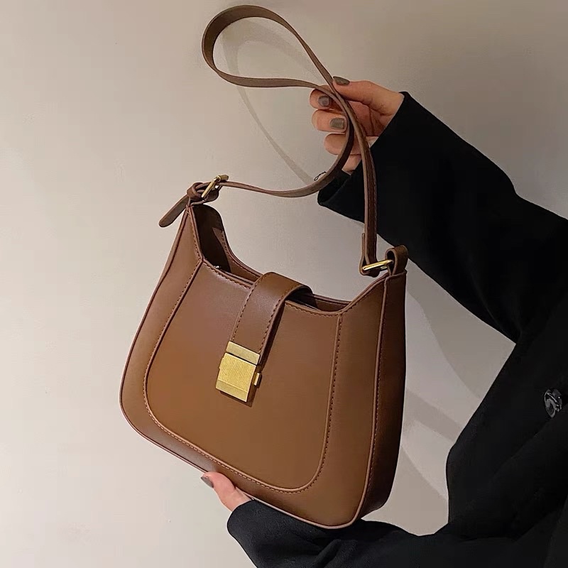 Túi đeo chéo Shin Min Ah vintage