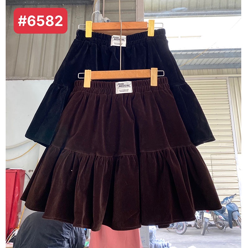 Chân Váy Dáng Xòe Chất Nhung Hàng Quảng Châu M6582