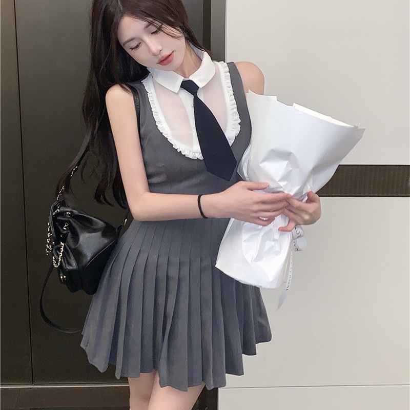 Đầm Xếp Ly Sát Nách Cổ Bẻ Thời Trang Trẻ Trung Cho Nữ