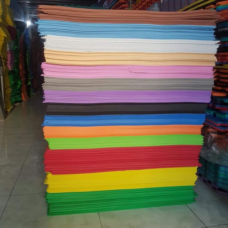 Mút bitis trang trí khổ 50x1m20, giá : 10k/tờ