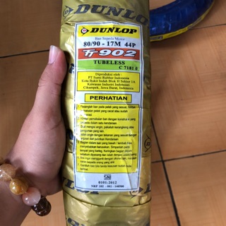 Vỏ xe Dunlop T902 80/90-17 TL không ruột nhập khẩu indo