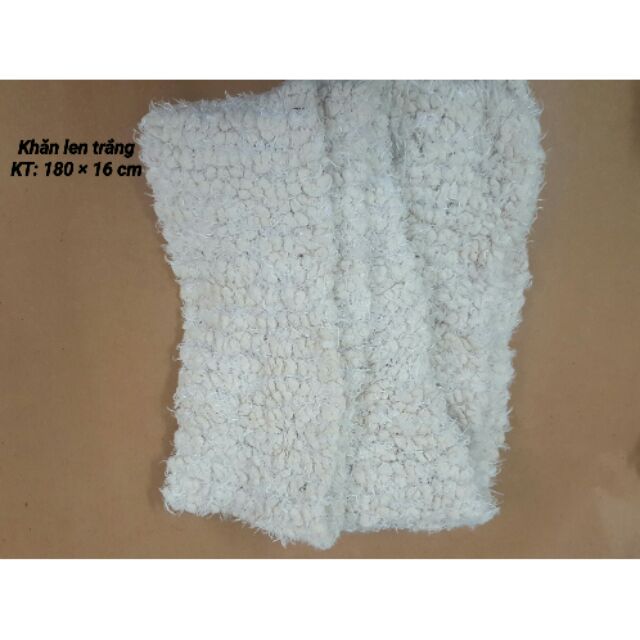Khăn len trắng