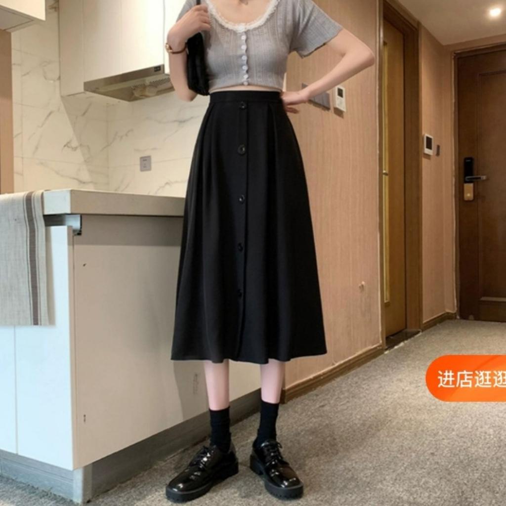 Chân Váy Dài Midi Dáng Xòe Phối 5 Nút Giữa Siêu Đẹp